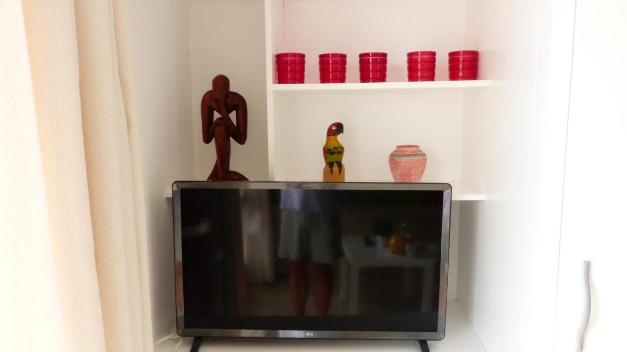 Апартаменти Studio With Access To The Garden. Open Pool. Beach Very Close. Wifi & Netflix Free Бенальмадена Екстер'єр фото