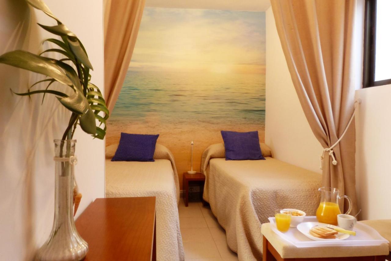 Апартаменти Studio With Access To The Garden. Open Pool. Beach Very Close. Wifi & Netflix Free Бенальмадена Екстер'єр фото