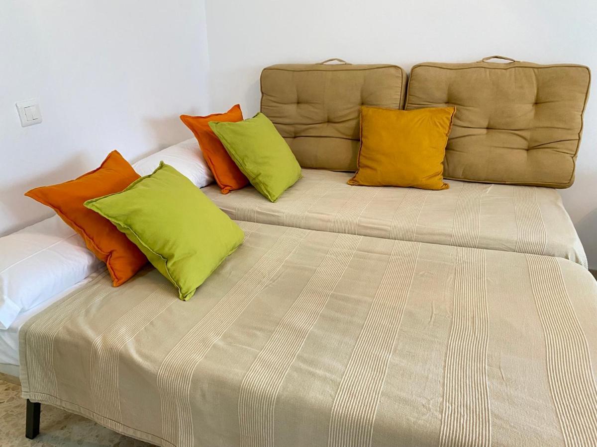 Апартаменти Studio With Access To The Garden. Open Pool. Beach Very Close. Wifi & Netflix Free Бенальмадена Екстер'єр фото